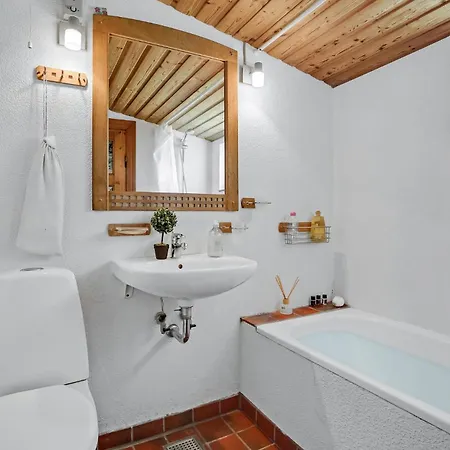 2 Bedroom Stunning In * Bedsted Thy