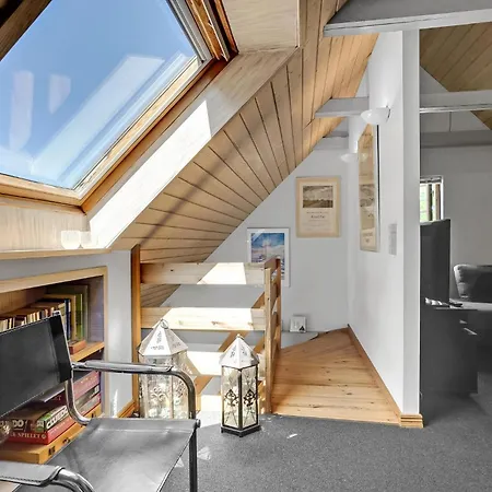 2 Bedroom Stunning In *