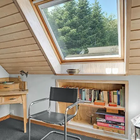 Σπίτι διακοπών 2 Bedroom Stunning In