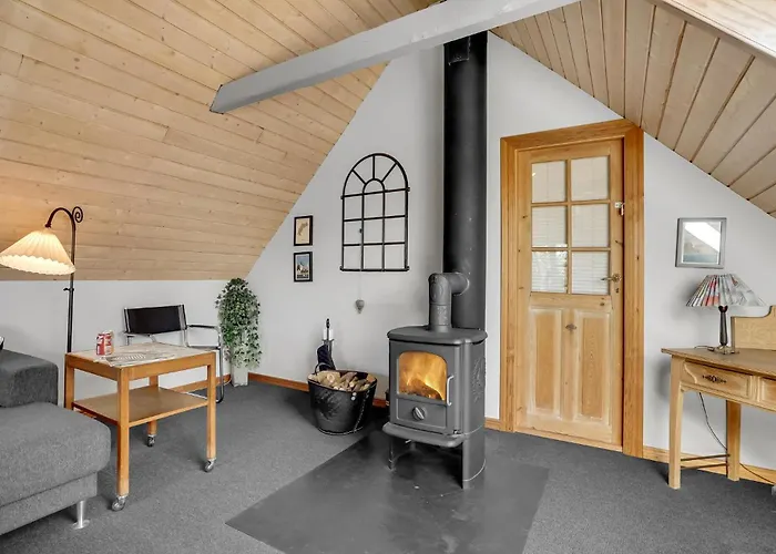 2 Bedroom Stunning In 別荘 Bedsted Thy