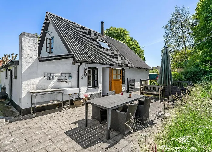2 Bedroom Stunning In * Bedsted Thy